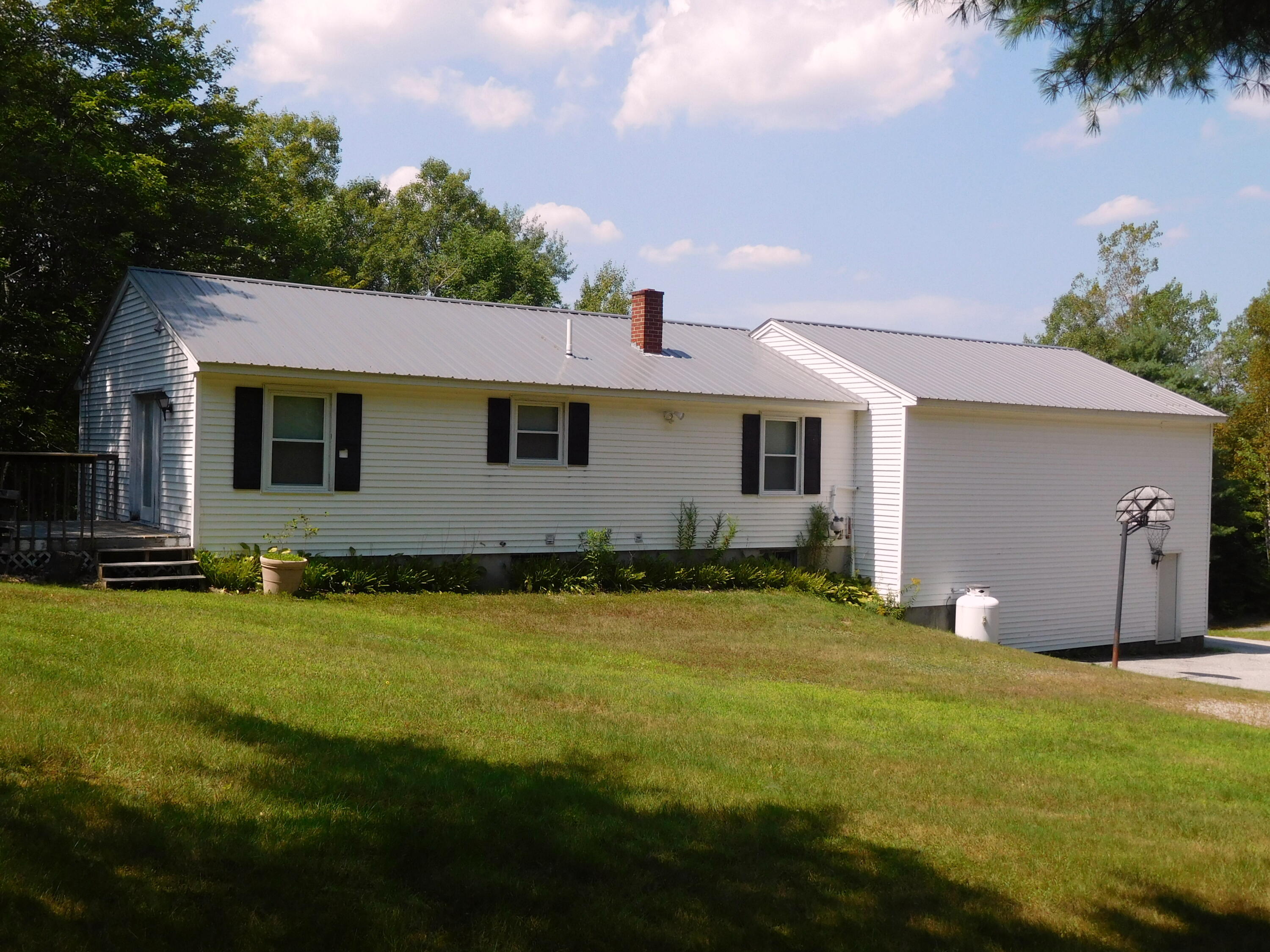 560 Broad Street Auburn ME 04210