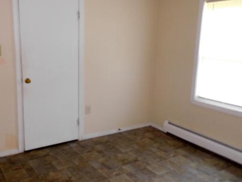 560 Broad Street Auburn ME 04210