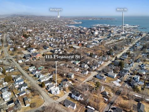 113 Pleasant Street Rockland ME 04841