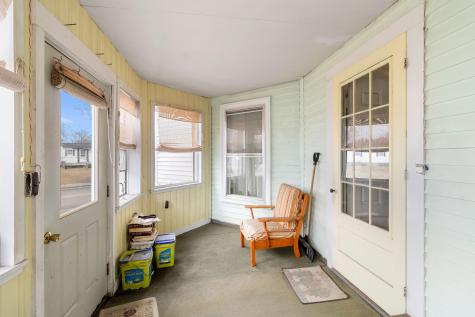 113 Pleasant Street Rockland ME 04841