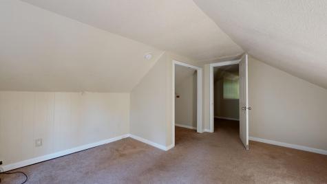 14 Morse Street Auburn ME 04210