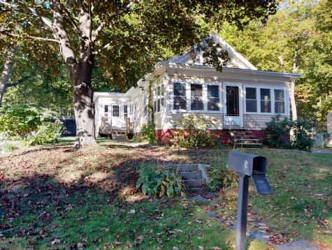 14 Morse Street Auburn ME 04210