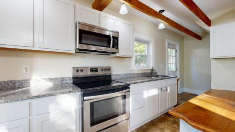 14 Morse Street Auburn ME 04210