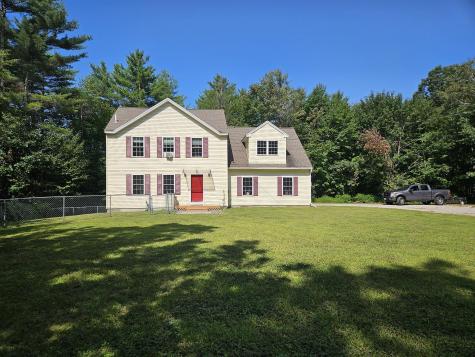 302 Meadow Road Raymond ME 04071