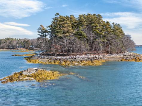 71 Merganser Way Freeport ME 04032