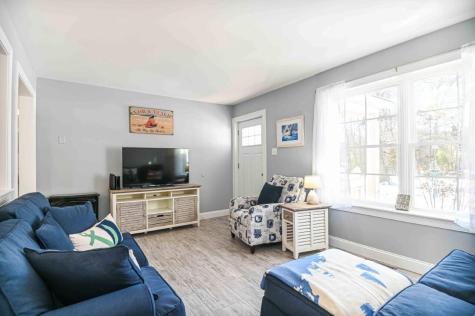 7 Dean Road York ME 03909