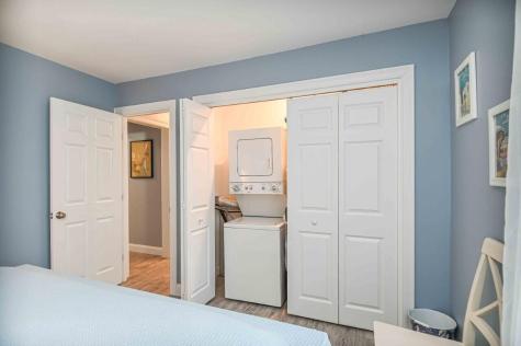 7 Dean Road York ME 03909