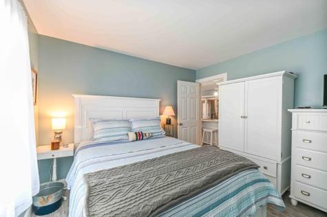 7 Dean Road York ME 03909