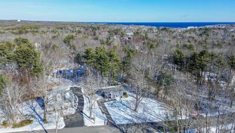 7 Dean Road York ME 03909