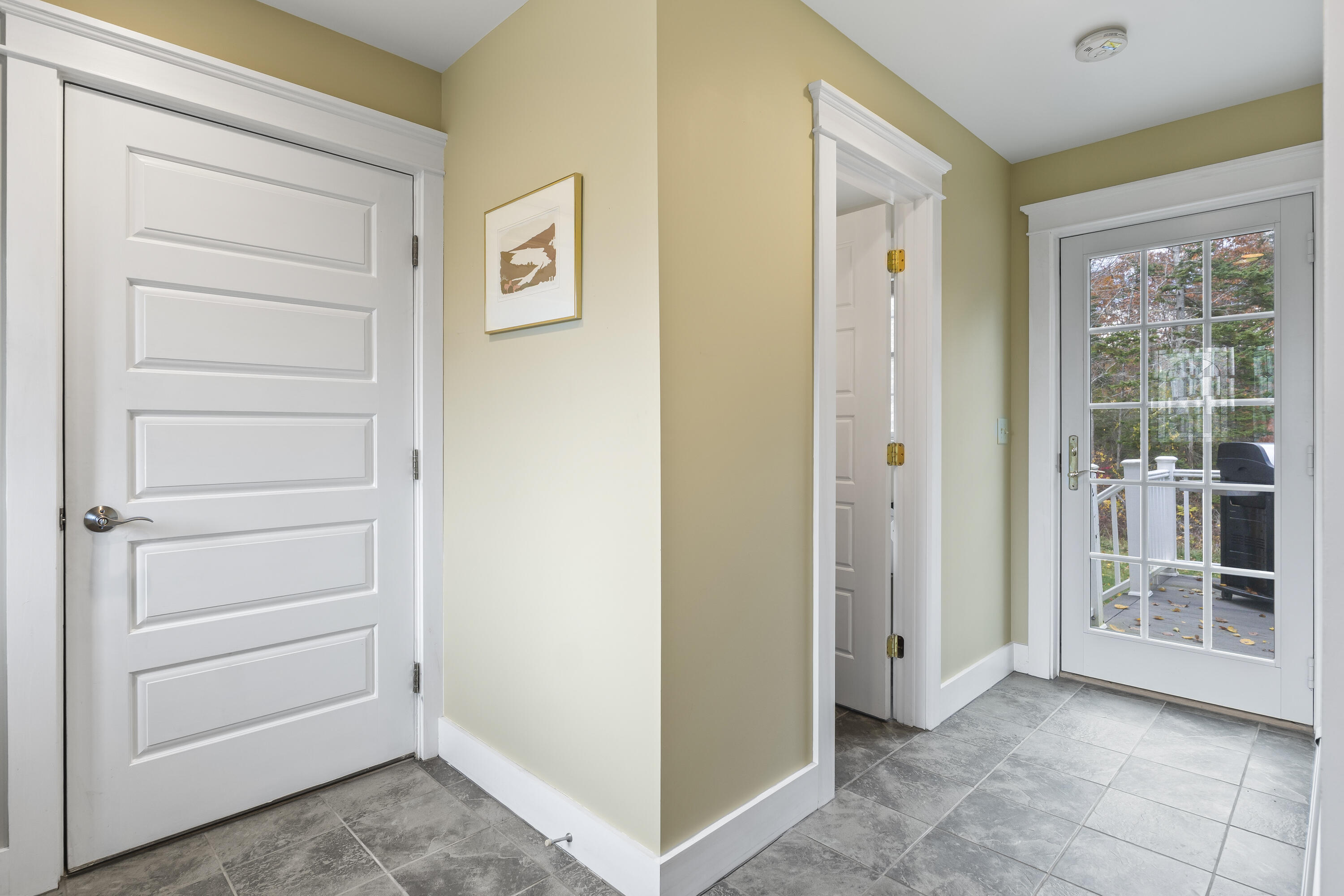 10 North Trail Brunswick ME 04011