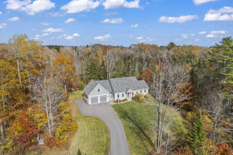 10 North Trail Brunswick ME 04011