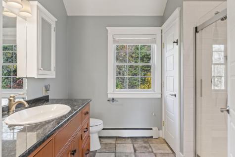 10 North Trail Brunswick ME 04011