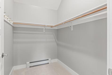 10 North Trail Brunswick ME 04011