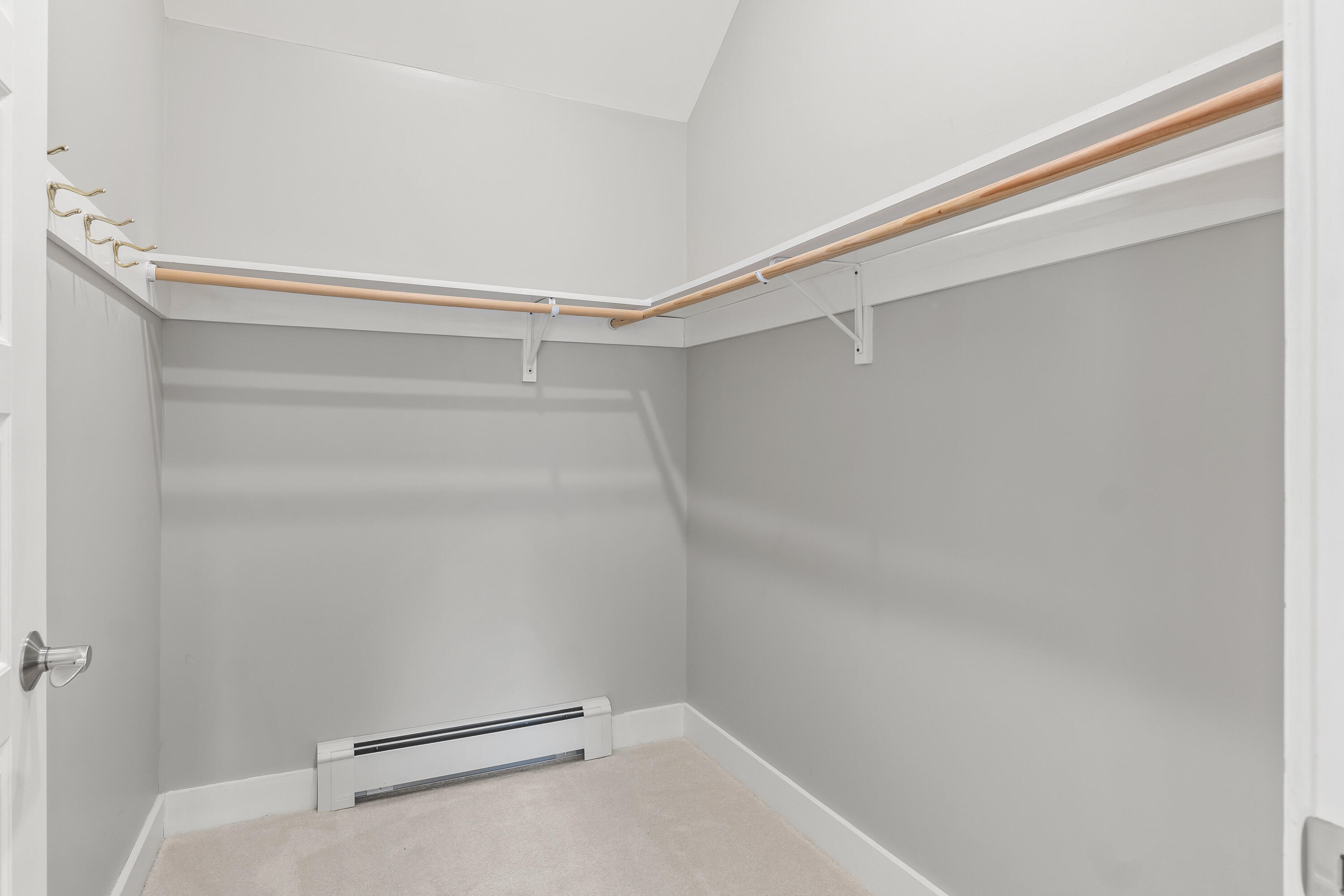 10 North Trail Brunswick ME 04011