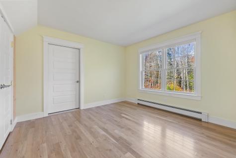 10 North Trail Brunswick ME 04011