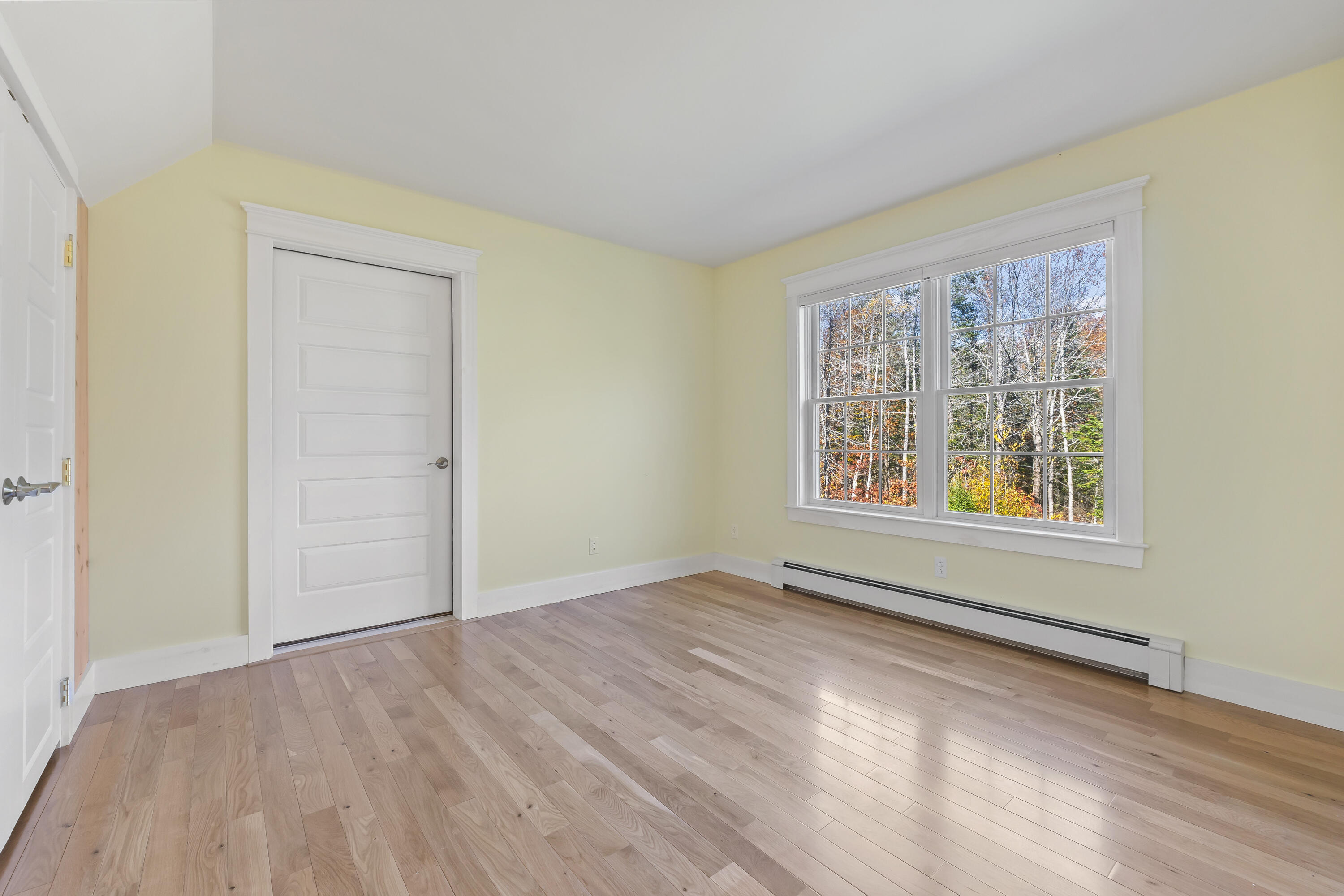 10 North Trail Brunswick ME 04011