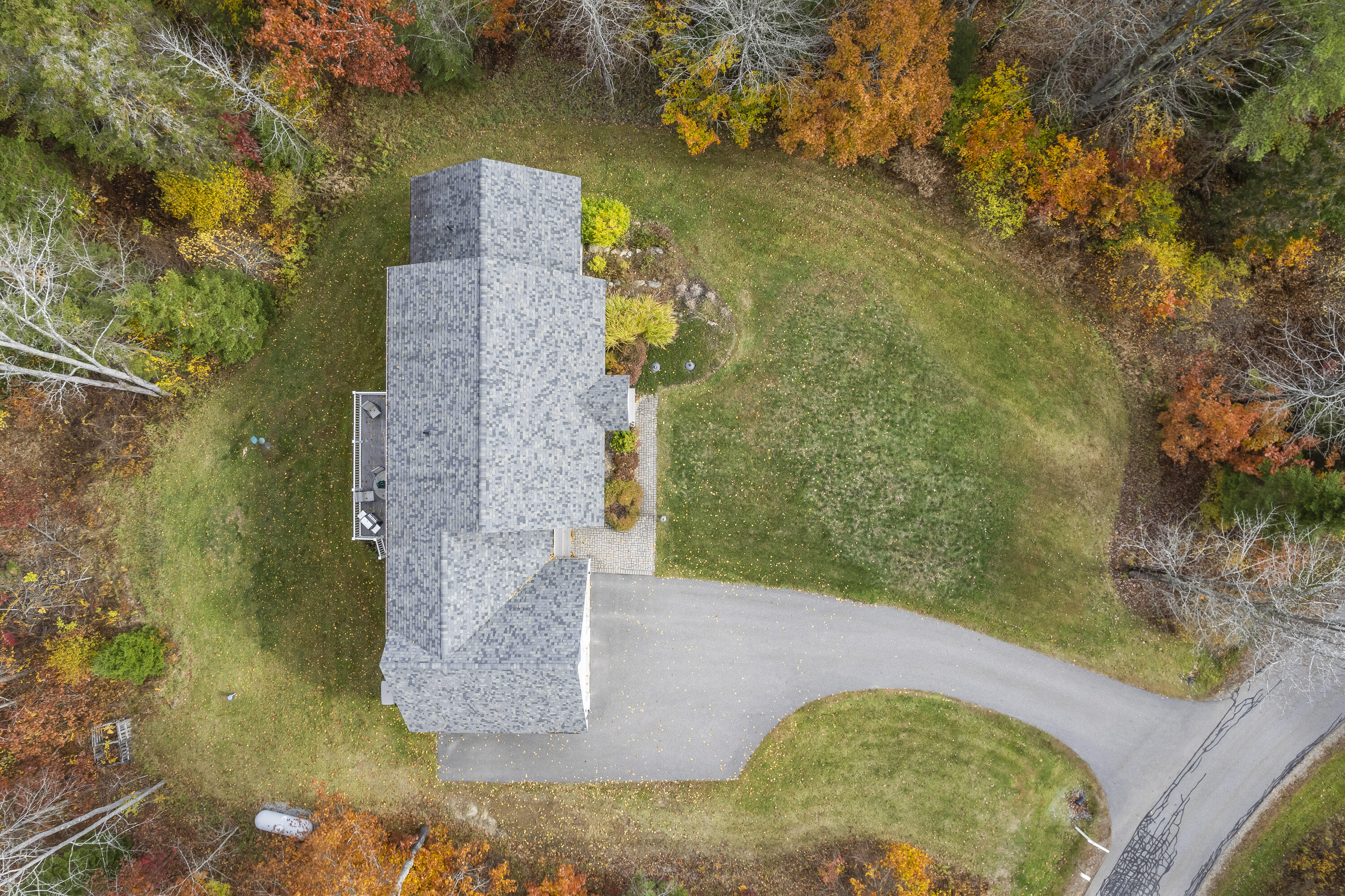 10 North Trail Brunswick ME 04011