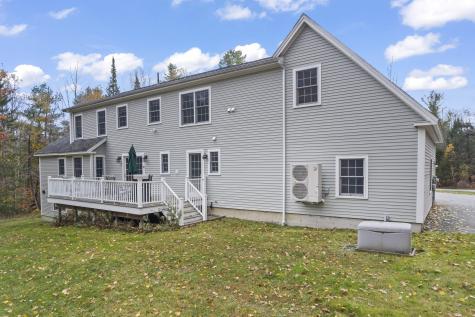 10 North Trail Brunswick ME 04011