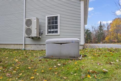 10 North Trail Brunswick ME 04011