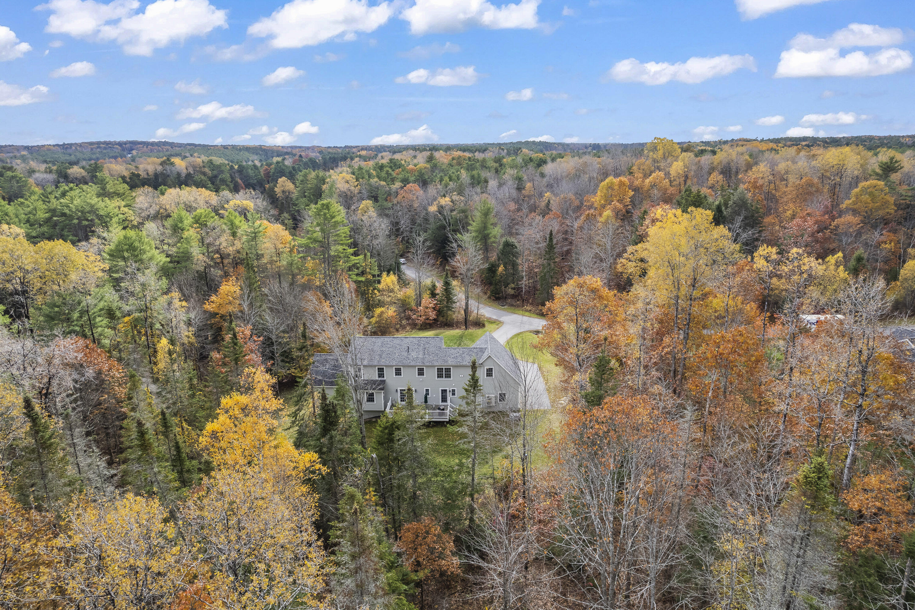 10 North Trail Brunswick ME 04011