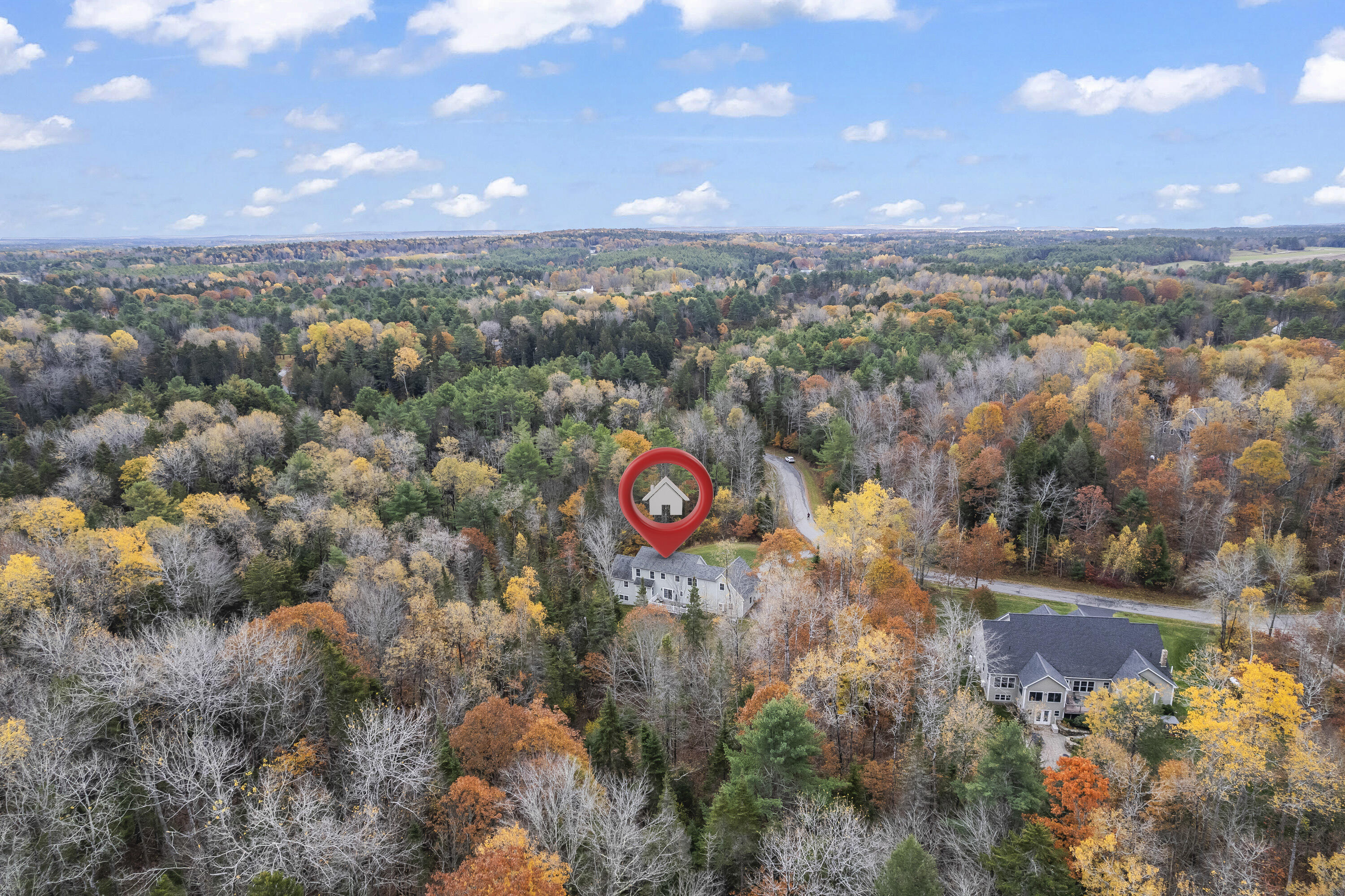 10 North Trail Brunswick ME 04011