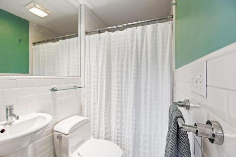 21 Johnson Road Falmouth ME 04105