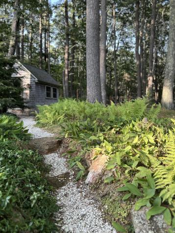 21 Johnson Road Falmouth ME 04105