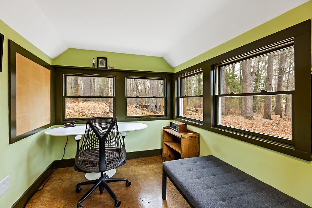 21 Johnson Road Falmouth ME 04105