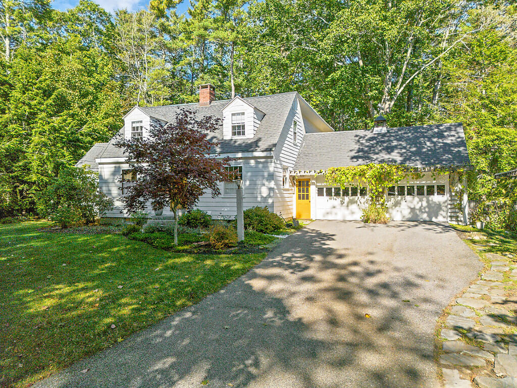 21 Johnson Road Falmouth ME 04105