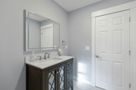 451 Cape Road Raymond ME 04071