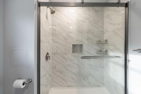 451 Cape Road Raymond ME 04071