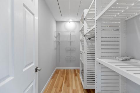 451 Cape Road Raymond ME 04071