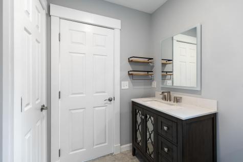 451 Cape Road Raymond ME 04071