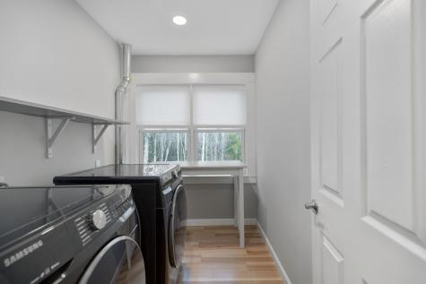 451 Cape Road Raymond ME 04071