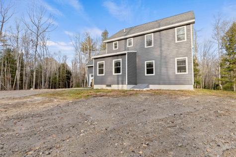 451 Cape Road Raymond ME 04071