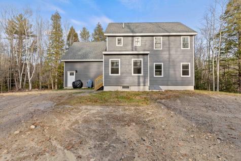 451 Cape Road Raymond ME 04071