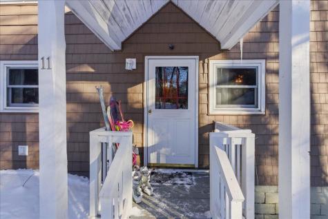 11 Top Hill Road Bridgton ME 04009