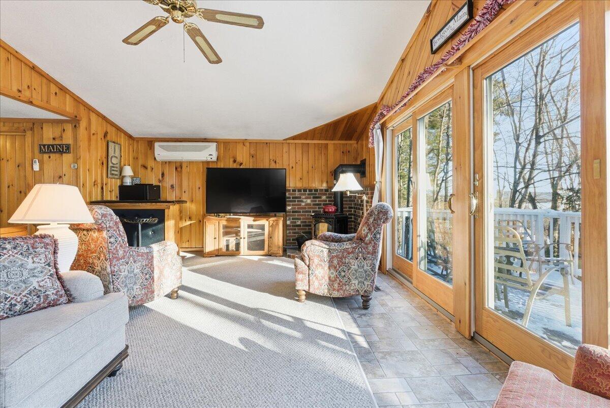 11 Top Hill Road Bridgton ME 04009