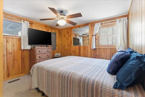 11 Top Hill Road Bridgton ME 04009