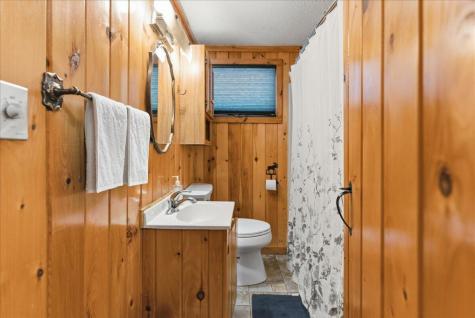 11 Top Hill Road Bridgton ME 04009