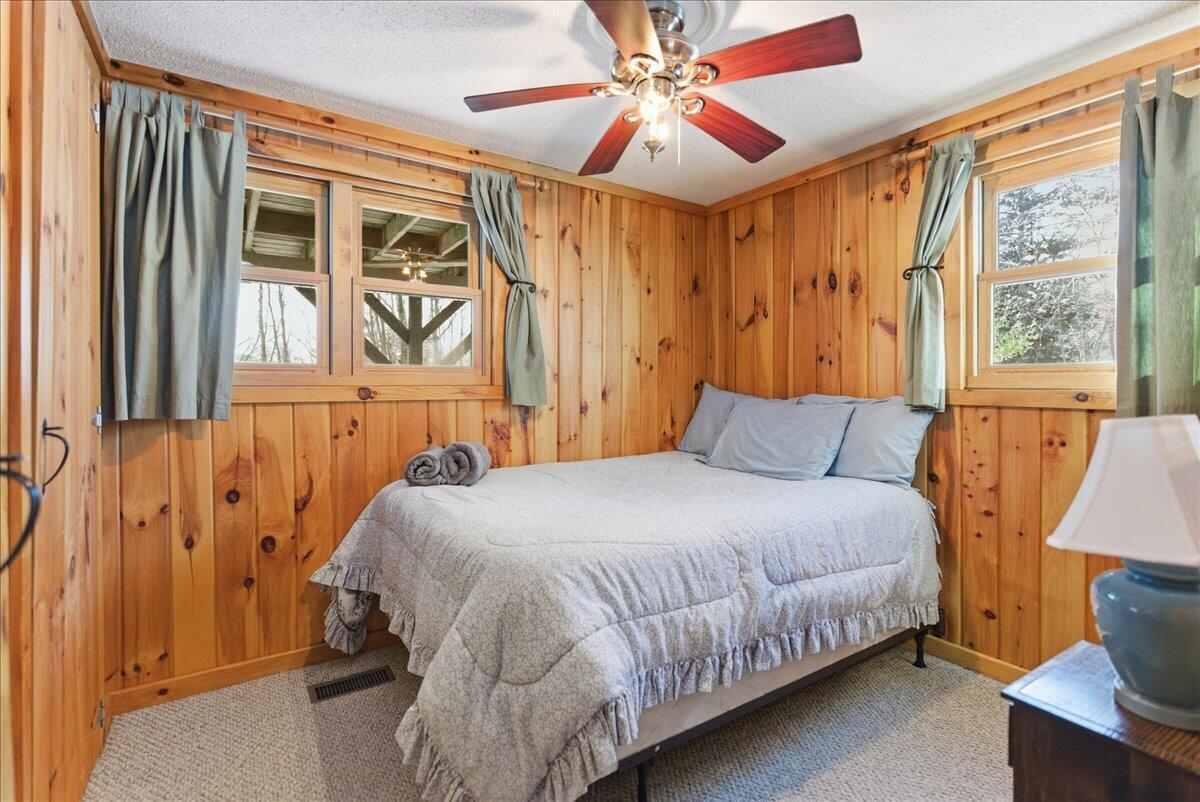 11 Top Hill Road Bridgton ME 04009