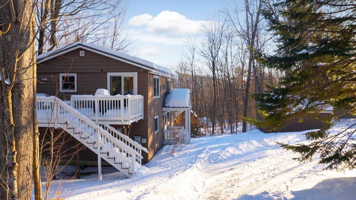11 Top Hill Road Bridgton ME 04009