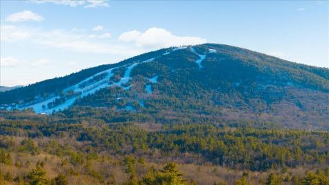 11 Top Hill Road Bridgton ME 04009