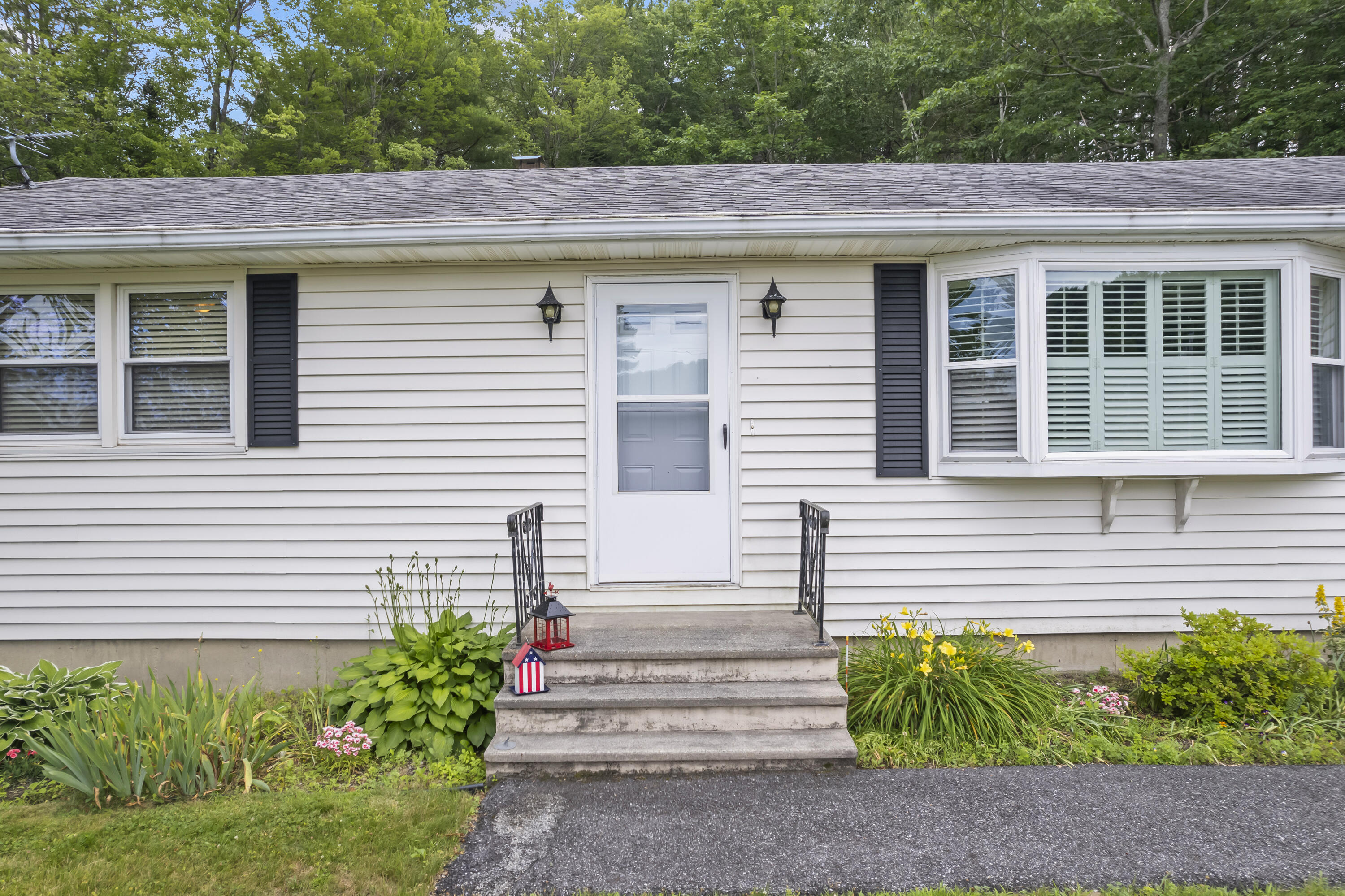 150 Rideout Avenue Lewiston ME 04240