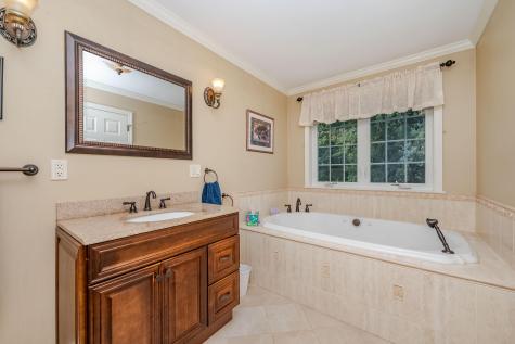 455 Silver Street Rollinsford NH 03869