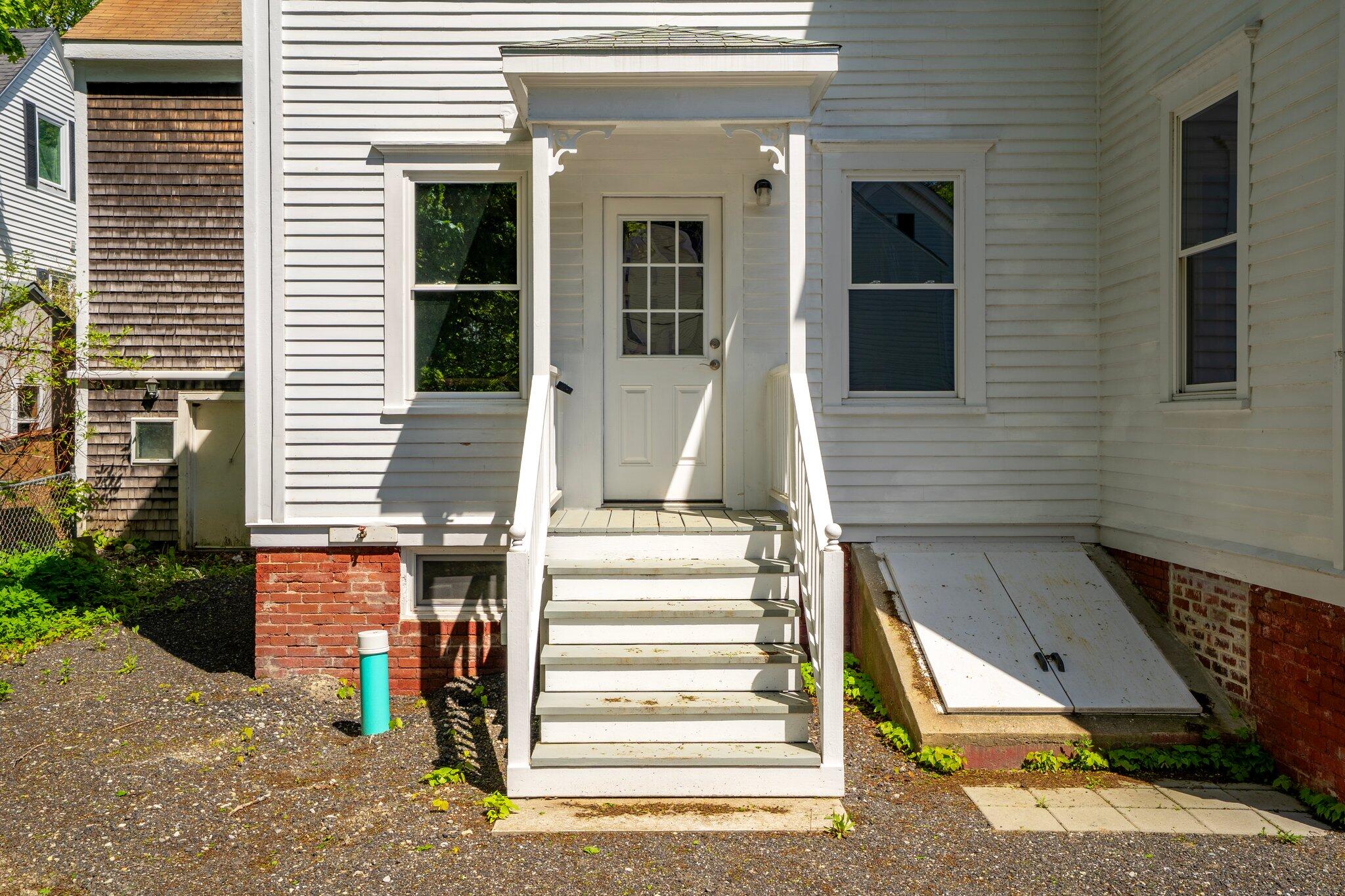 31 Bath Street Bath ME 04530