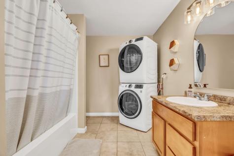 44 Brighton Avenue Bangor ME 04401