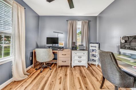 44 Brighton Avenue Bangor ME 04401