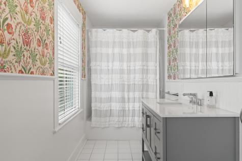 8 Roaring Rock Road York ME 03909