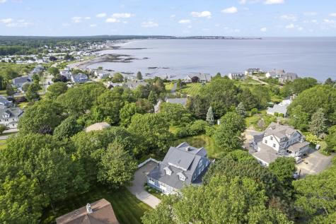 8 Roaring Rock Road York ME 03909